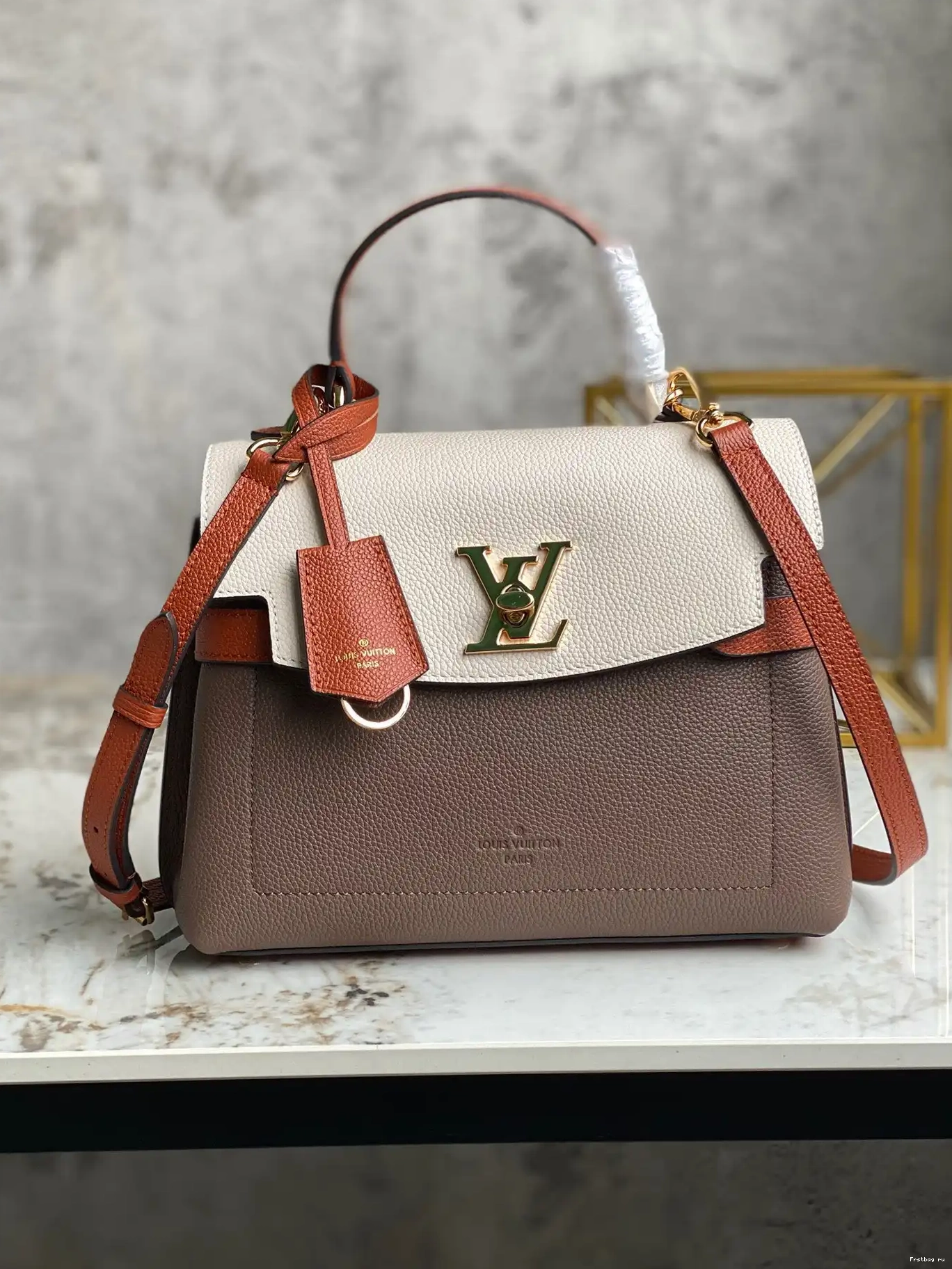 Frstbag ru BB VUITTON LOUIS EVER LOCKME 0413